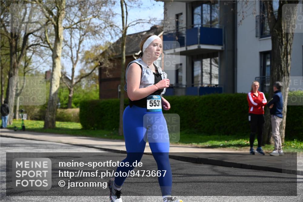 12.04.2026 - 45. Internationalen Wilhelmsburger Insellauf J. Mangold http://msf.ph/oto/9473667 12.04.2026 11:39:17 Ziel 5531 meine-sportfotos.de