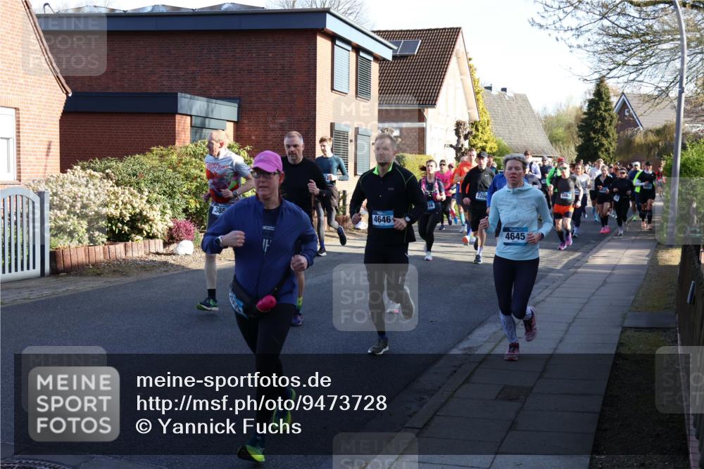 12.04.2026 - 45. Internationalen Wilhelmsburger Insellauf Yannick Fuchs http://msf.ph/oto/9473728 12.04.2026 08:59:00 Laufen 385, 4646, 36, 2206, 4645 meine-sportfotos.de