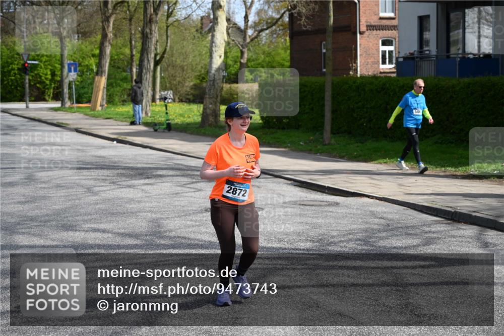 12.04.2026 - 45. Internationalen Wilhelmsburger Insellauf J. Mangold http://msf.ph/oto/9473743 12.04.2026 11:40:35 Ziel 2872, 4981, 2693, 5593 meine-sportfotos.de