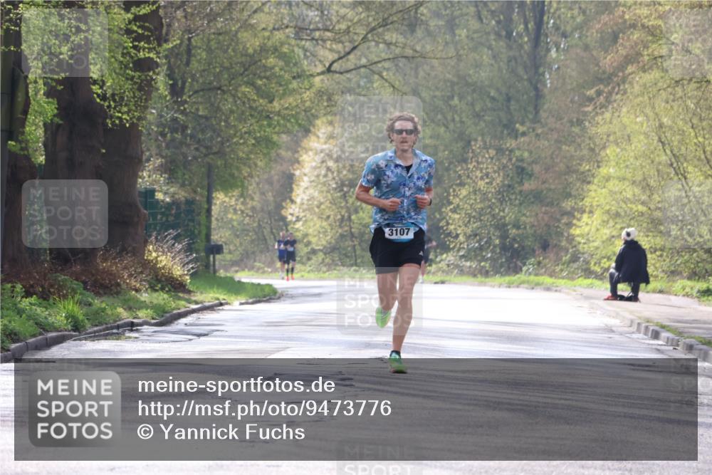 12.04.2026 - 45. Internationalen Wilhelmsburger Insellauf Yannick Fuchs http://msf.ph/oto/9473776 12.04.2026 10:02:43 Laufen 3107 meine-sportfotos.de