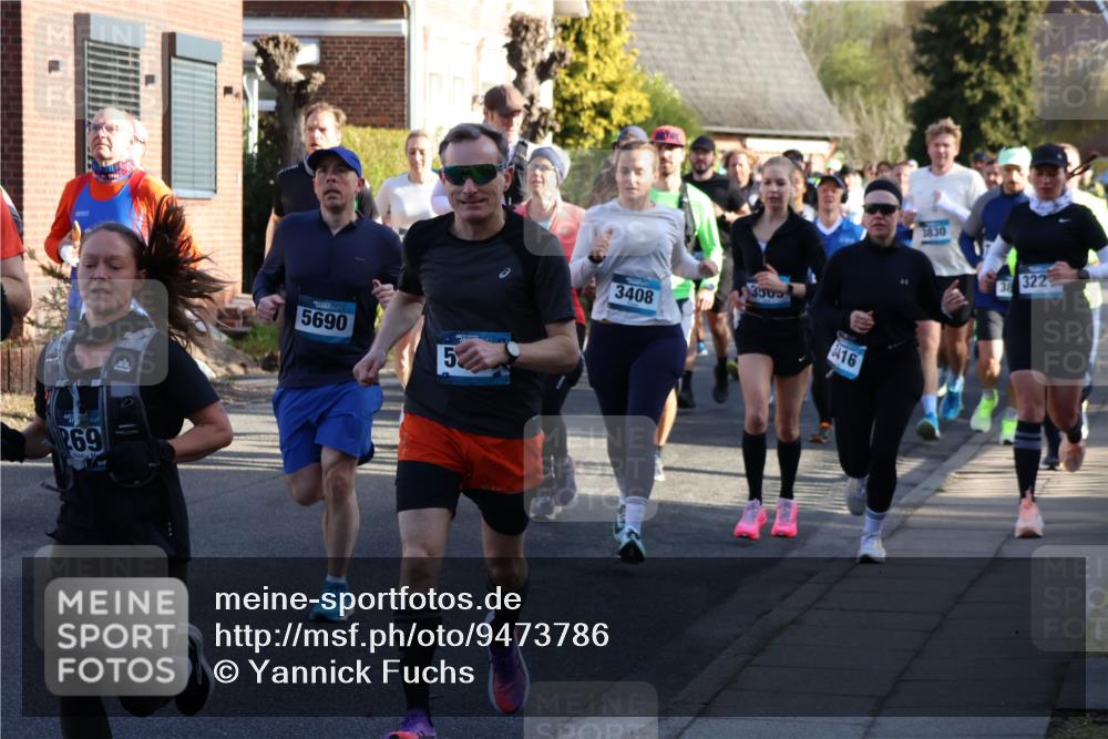 12.04.2026 - 45. Internationalen Wilhelmsburger Insellauf Yannick Fuchs http://msf.ph/oto/9473786 12.04.2026 08:59:03 Laufen 269, 5690, 5, 3565, 3408, 3416, 3830, 38, 322 meine-sportfotos.de