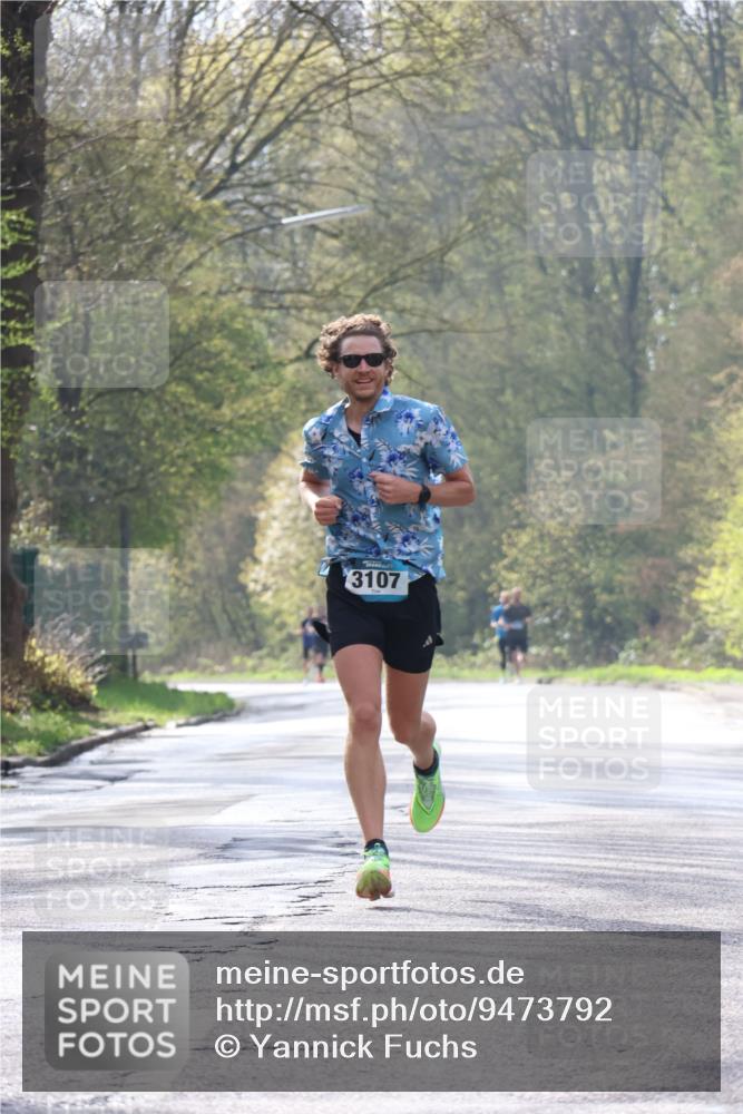 12.04.2026 - 45. Internationalen Wilhelmsburger Insellauf Yannick Fuchs http://msf.ph/oto/9473792 12.04.2026 10:02:46 Laufen 3107 meine-sportfotos.de