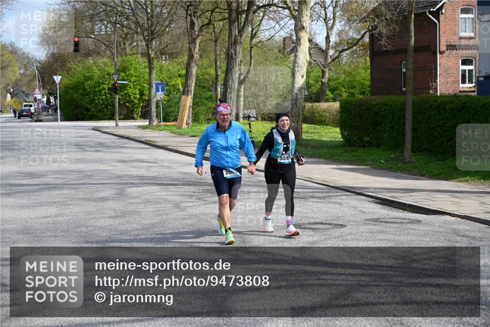 12.04.2026 - 45. Internationalen Wilhelmsburger Insellauf J. Mangold http://msf.ph/oto/9473808 12.04.2026 11:40:54 Ziel 4981, 2693, 5593 meine-sportfotos.de