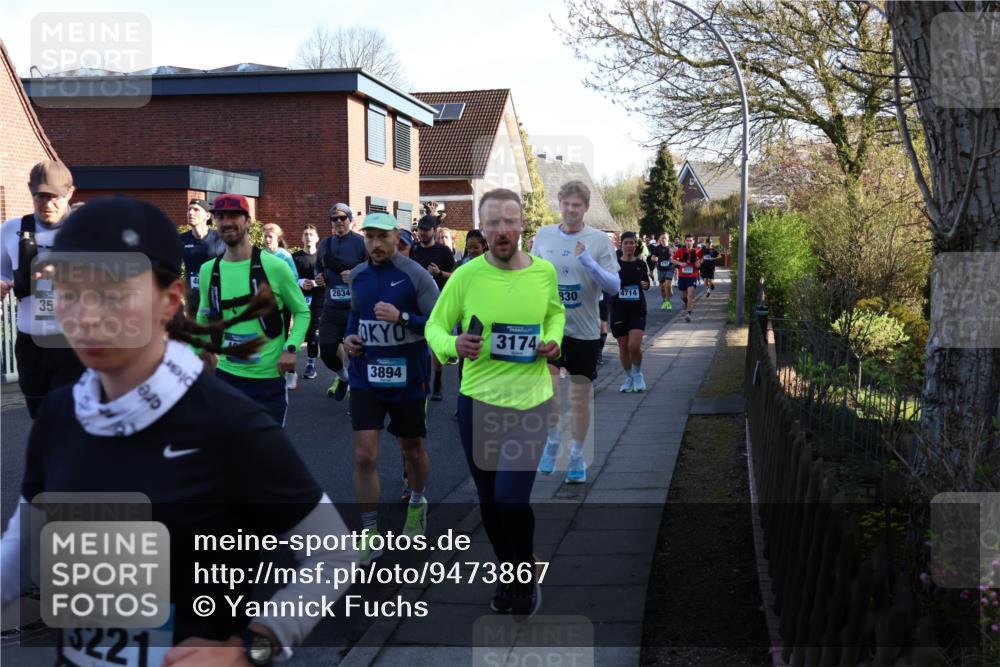 12.04.2026 - 45. Internationalen Wilhelmsburger Insellauf Yannick Fuchs http://msf.ph/oto/9473867 12.04.2026 08:59:07 Laufen 35, 3221, 2834, 3894, 3174, 830, 4714 meine-sportfotos.de
