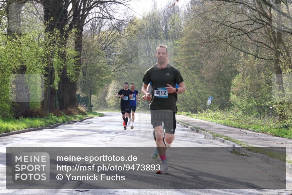 12.04.2026 - 45. Internationalen Wilhelmsburger Insellauf Yannick Fuchs http://msf.ph/oto/9473893 12.04.2026 10:03:14 Laufen 2751, 2144, 4012 meine-sportfotos.de