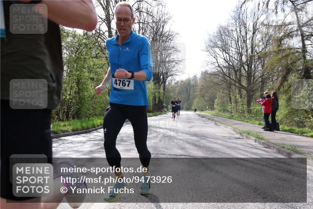 12.04.2026 - 45. Internationalen Wilhelmsburger Insellauf Yannick Fuchs http://msf.ph/oto/9473926 12.04.2026 10:03:17 Laufen 4767 meine-sportfotos.de
