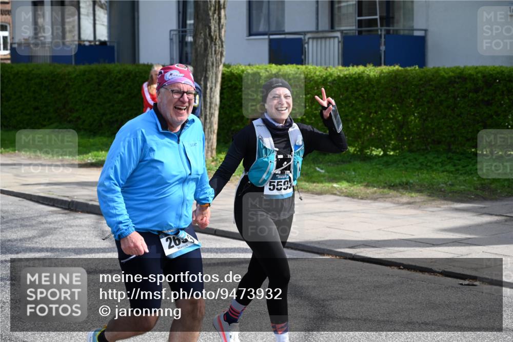 12.04.2026 - 45. Internationalen Wilhelmsburger Insellauf J. Mangold http://msf.ph/oto/9473932 12.04.2026 11:40:57 Ziel 4981, 2693, 5593 meine-sportfotos.de