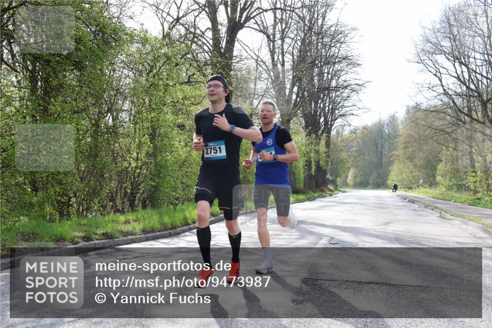 12.04.2026 - 45. Internationalen Wilhelmsburger Insellauf Yannick Fuchs http://msf.ph/oto/9473987 12.04.2026 10:03:21 Laufen 2751 meine-sportfotos.de