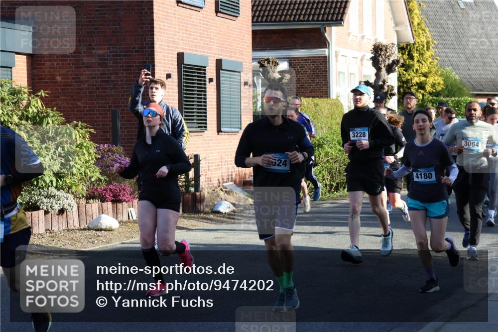 12.04.2026 - 45. Internationalen Wilhelmsburger Insellauf Yannick Fuchs http://msf.ph/oto/9474202 12.04.2026 08:59:38 Laufen 624, 3228, 4180, 3064 meine-sportfotos.de