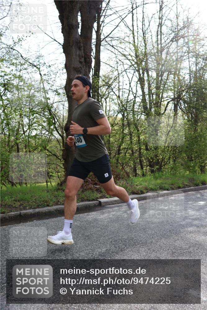 12.04.2026 - 45. Internationalen Wilhelmsburger Insellauf Yannick Fuchs http://msf.ph/oto/9474225 12.04.2026 10:04:54 Laufen 240 meine-sportfotos.de