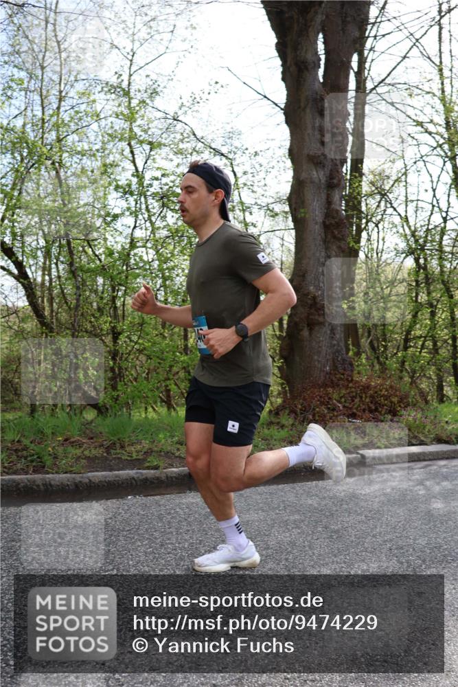 12.04.2026 - 45. Internationalen Wilhelmsburger Insellauf Yannick Fuchs http://msf.ph/oto/9474229 12.04.2026 10:04:55 Laufen  meine-sportfotos.de