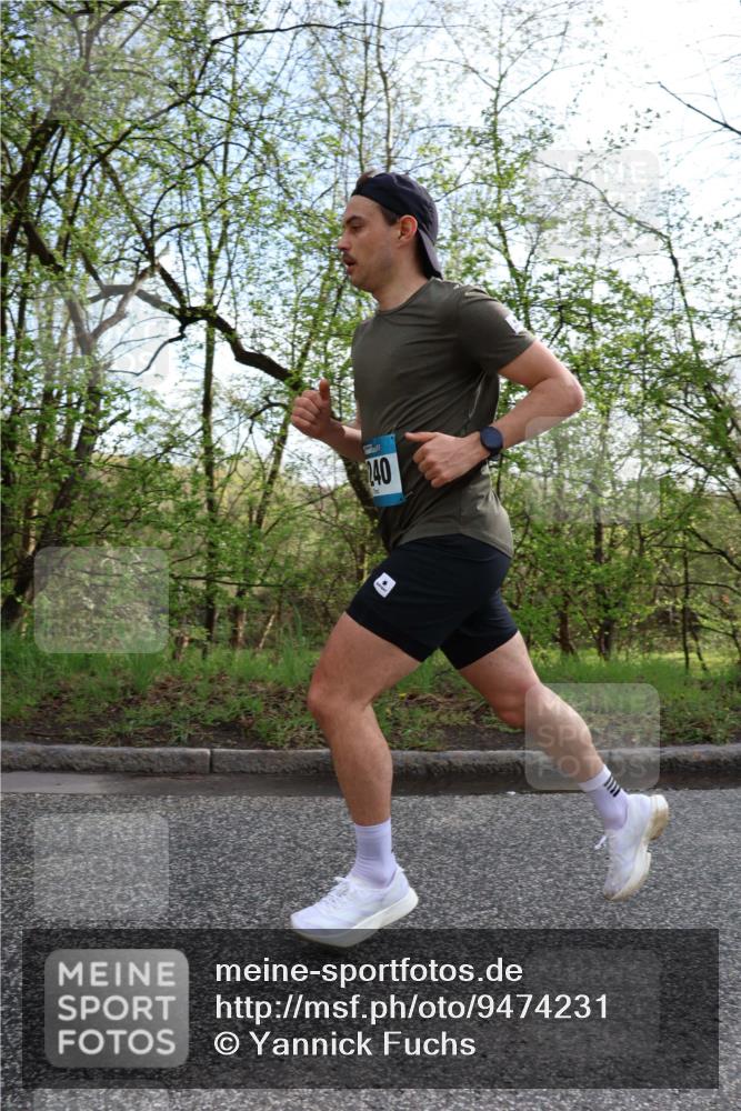 12.04.2026 - 45. Internationalen Wilhelmsburger Insellauf Yannick Fuchs http://msf.ph/oto/9474231 12.04.2026 10:04:55 Laufen 140 meine-sportfotos.de