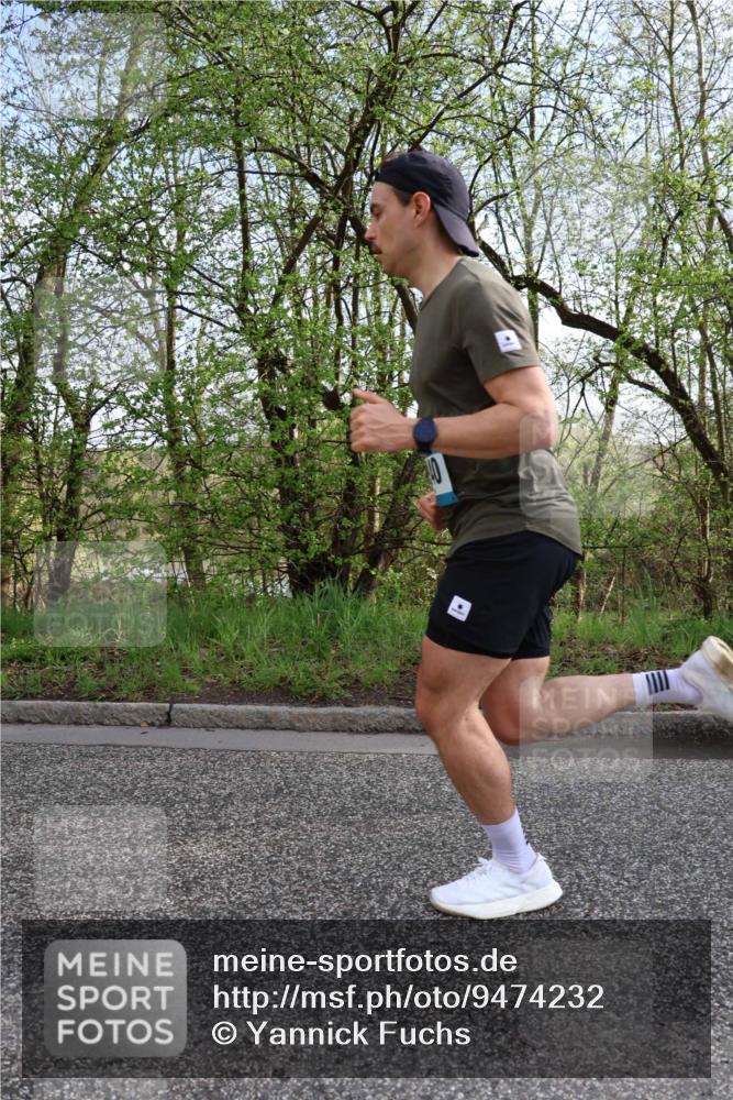 12.04.2026 - 45. Internationalen Wilhelmsburger Insellauf Yannick Fuchs http://msf.ph/oto/9474232 12.04.2026 10:04:55 Laufen  meine-sportfotos.de