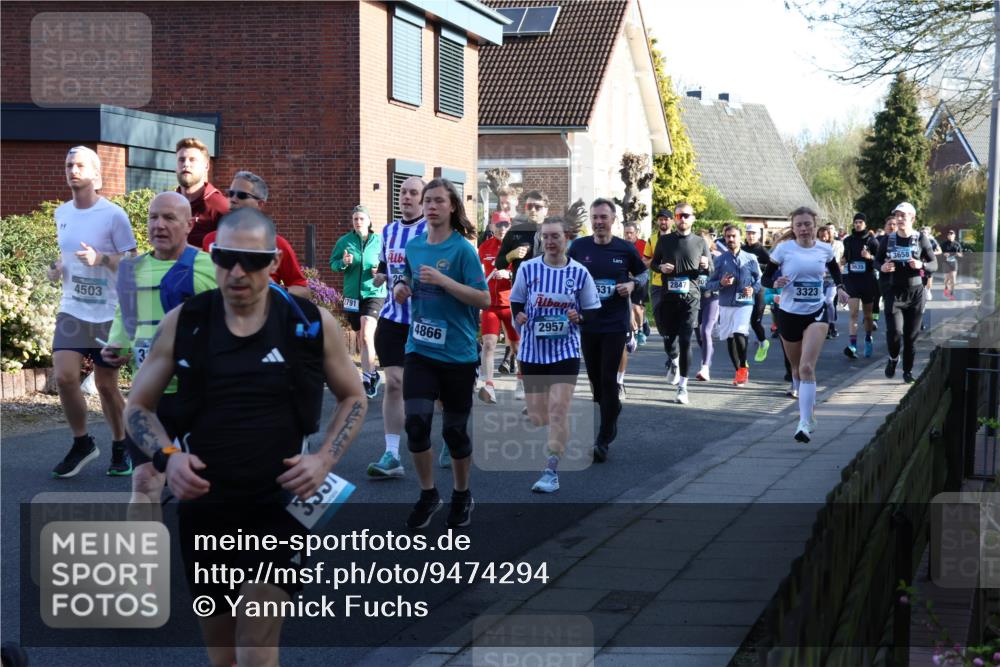 12.04.2026 - 45. Internationalen Wilhelmsburger Insellauf Yannick Fuchs http://msf.ph/oto/9474294 12.04.2026 08:59:48 Laufen 4503, 3551, 791, 4866, 2957, 2847, 3323, 3658 meine-sportfotos.de