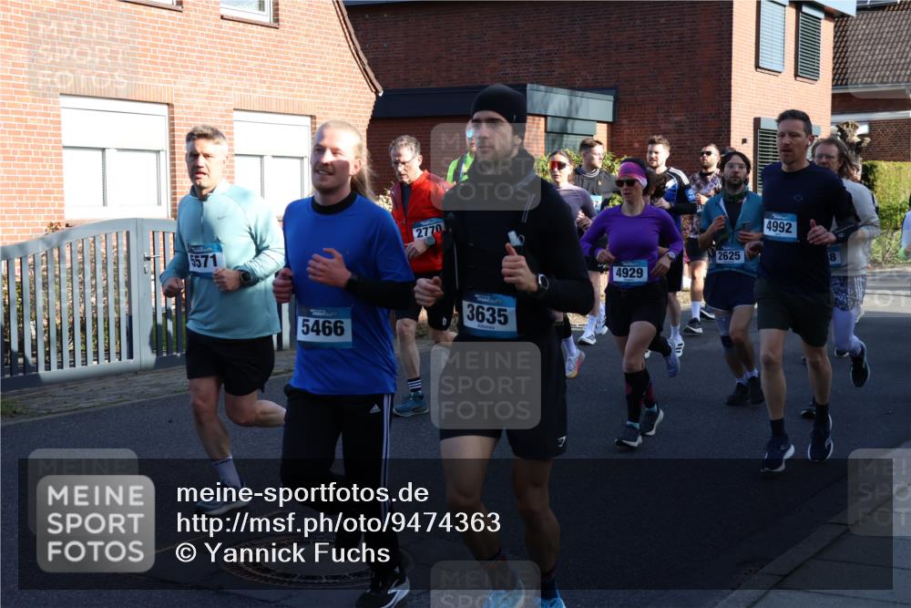 12.04.2026 - 45. Internationalen Wilhelmsburger Insellauf Yannick Fuchs http://msf.ph/oto/9474363 12.04.2026 08:59:55 Laufen 5571, 2770, 5466, 3635, 4929, 2625, 4992, 8 meine-sportfotos.de