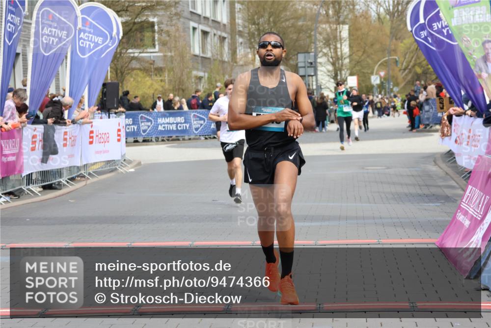 12.04.2026 - 45. Internationalen Wilhelmsburger Insellauf Strokosch-Dieckow http://msf.ph/oto/9474366 12.04.2026 12:54:42 Ziel 5743, 4924 meine-sportfotos.de