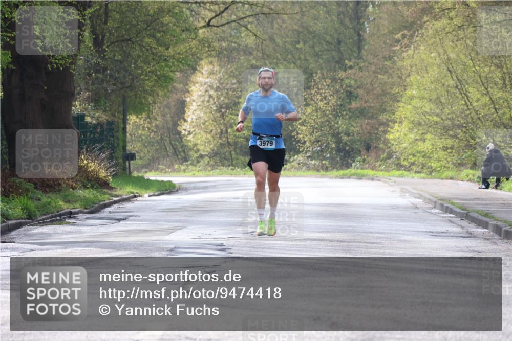 12.04.2026 - 45. Internationalen Wilhelmsburger Insellauf Yannick Fuchs http://msf.ph/oto/9474418 12.04.2026 10:05:40 Laufen 3979 meine-sportfotos.de