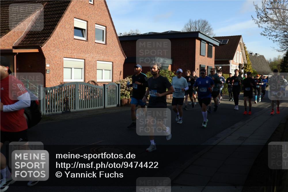 12.04.2026 - 45. Internationalen Wilhelmsburger Insellauf Yannick Fuchs http://msf.ph/oto/9474422 12.04.2026 09:00:01 Laufen 4013, 2912, 352, 3184, 2913, 3324 meine-sportfotos.de