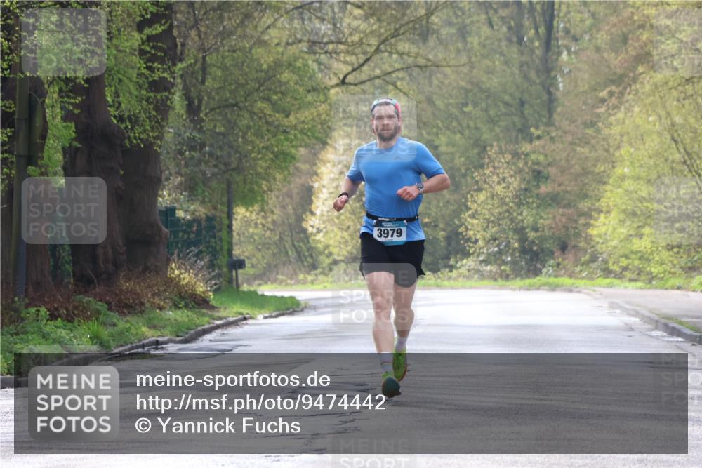12.04.2026 - 45. Internationalen Wilhelmsburger Insellauf Yannick Fuchs http://msf.ph/oto/9474442 12.04.2026 10:05:42 Laufen 3979 meine-sportfotos.de