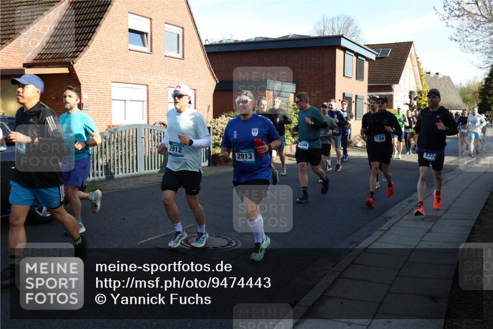 12.04.2026 - 45. Internationalen Wilhelmsburger Insellauf Yannick Fuchs http://msf.ph/oto/9474443 12.04.2026 09:00:02 Laufen 76, 974, 541, 3184, 4394, 3324, 2912, 2913 meine-sportfotos.de