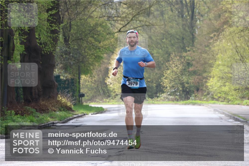 12.04.2026 - 45. Internationalen Wilhelmsburger Insellauf Yannick Fuchs http://msf.ph/oto/9474454 12.04.2026 10:05:42 Laufen 3979 meine-sportfotos.de