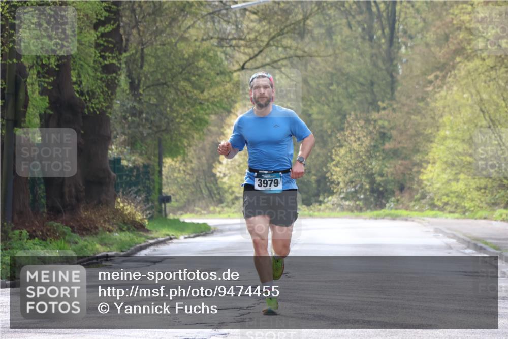 12.04.2026 - 45. Internationalen Wilhelmsburger Insellauf Yannick Fuchs http://msf.ph/oto/9474455 12.04.2026 10:05:43 Laufen 3979 meine-sportfotos.de