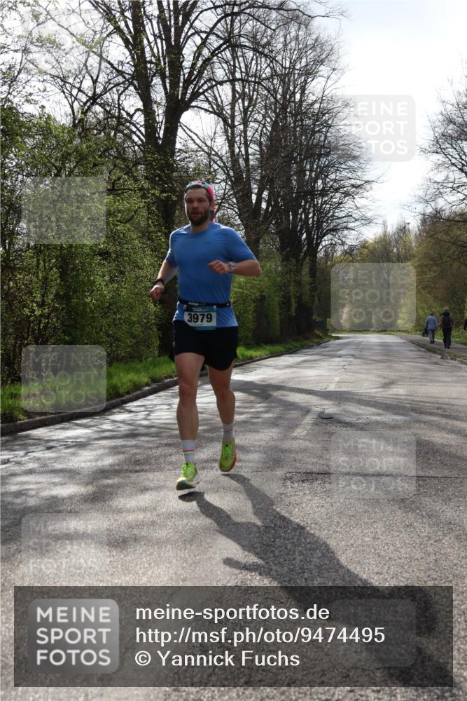 12.04.2026 - 45. Internationalen Wilhelmsburger Insellauf Yannick Fuchs http://msf.ph/oto/9474495 12.04.2026 10:05:47 Laufen 3979 meine-sportfotos.de