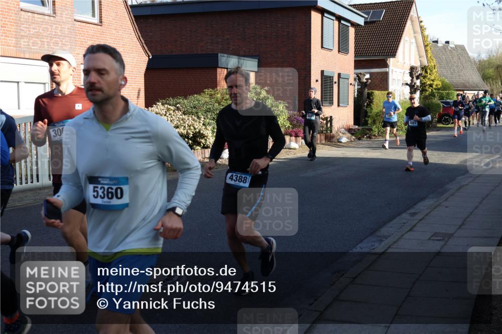 12.04.2026 - 45. Internationalen Wilhelmsburger Insellauf Yannick Fuchs http://msf.ph/oto/9474515 12.04.2026 09:00:08 Laufen 30, 5360, 4388, 4991 meine-sportfotos.de