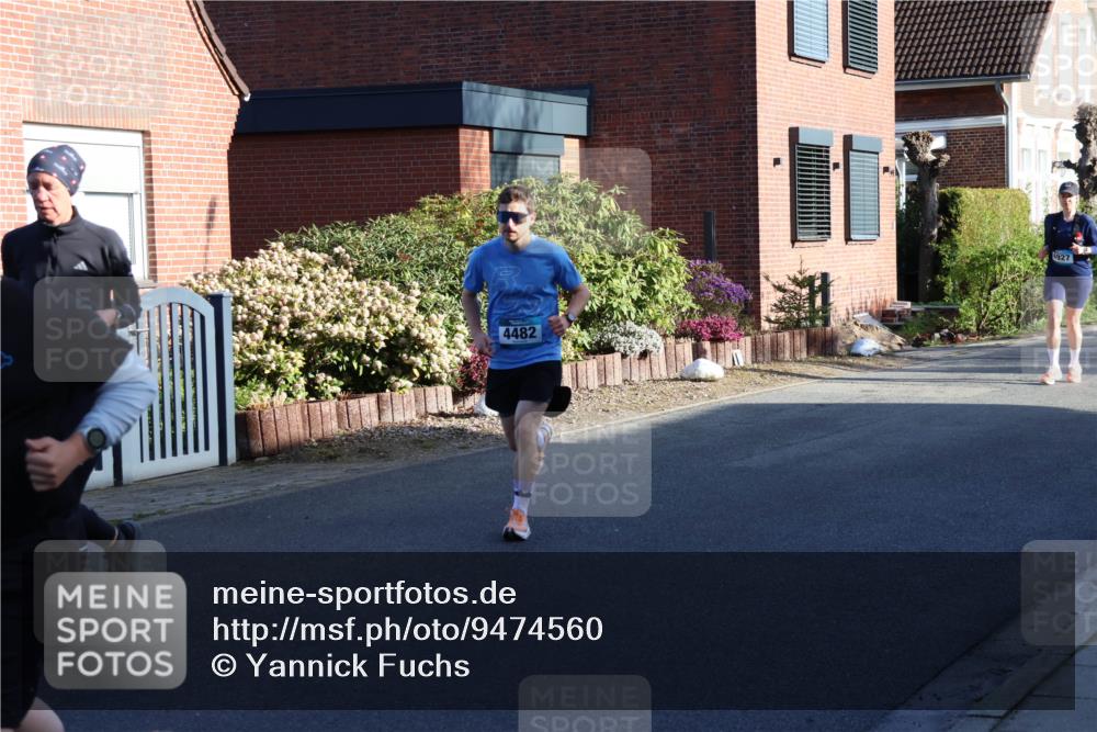 12.04.2026 - 45. Internationalen Wilhelmsburger Insellauf Yannick Fuchs http://msf.ph/oto/9474560 12.04.2026 09:00:12 Laufen 4482, 4927 meine-sportfotos.de
