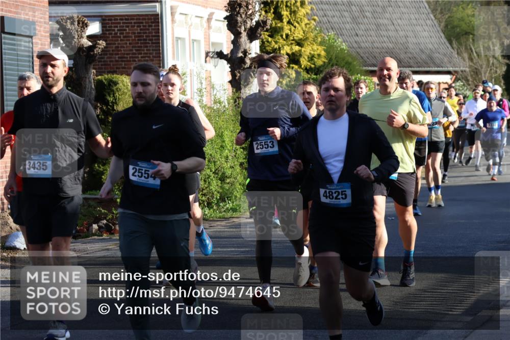 12.04.2026 - 45. Internationalen Wilhelmsburger Insellauf Yannick Fuchs http://msf.ph/oto/9474645 12.04.2026 09:00:23 Laufen 3435, 2554, 2553, 4825 meine-sportfotos.de