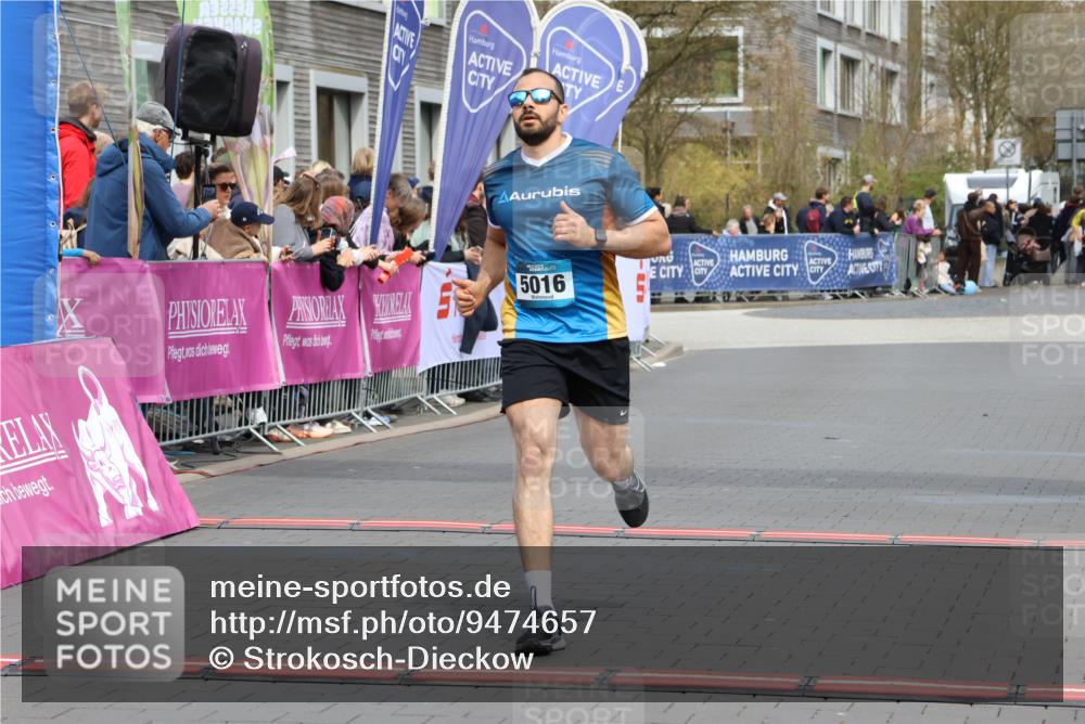 12.04.2026 - 45. Internationalen Wilhelmsburger Insellauf Strokosch-Dieckow http://msf.ph/oto/9474657 12.04.2026 12:54:58 Ziel 5016 meine-sportfotos.de