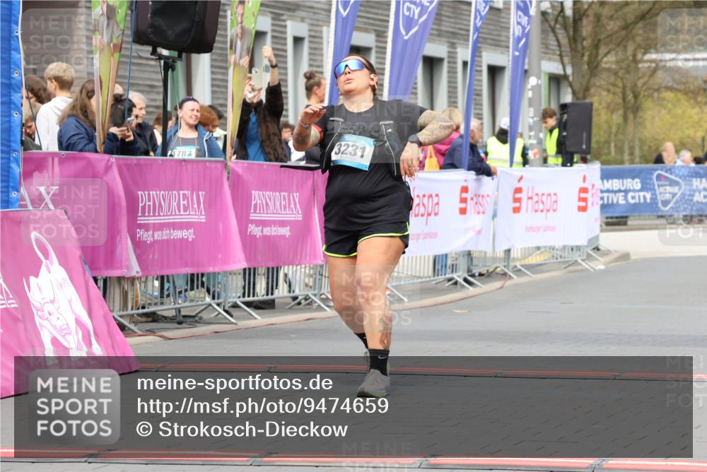 12.04.2026 - 45. Internationalen Wilhelmsburger Insellauf Strokosch-Dieckow http://msf.ph/oto/9474659 12.04.2026 13:32:50 Ziel 4065, 3231 meine-sportfotos.de