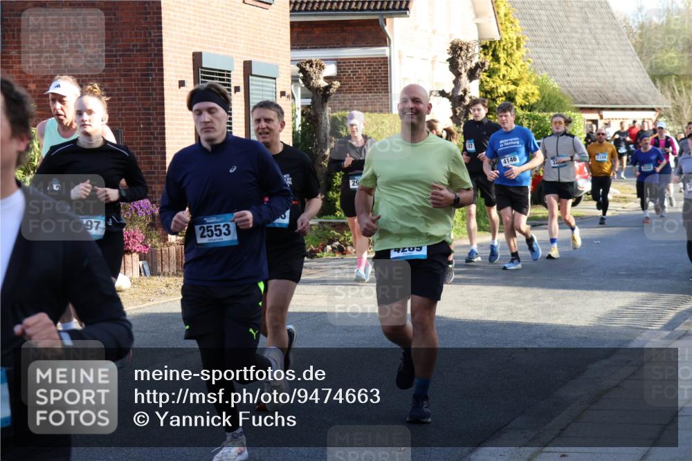 12.04.2026 - 45. Internationalen Wilhelmsburger Insellauf Yannick Fuchs http://msf.ph/oto/9474663 12.04.2026 09:00:26 Laufen 97, 2553, 29, 4209, 47, 4146, 32, 3349, 3332 meine-sportfotos.de