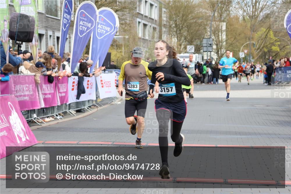 12.04.2026 - 45. Internationalen Wilhelmsburger Insellauf Strokosch-Dieckow http://msf.ph/oto/9474728 12.04.2026 12:55:09 Ziel 3157, 5283 meine-sportfotos.de