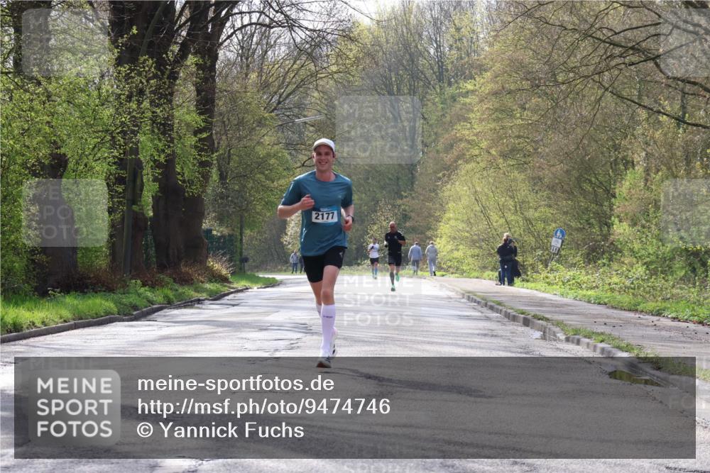 12.04.2026 - 45. Internationalen Wilhelmsburger Insellauf Yannick Fuchs http://msf.ph/oto/9474746 12.04.2026 10:07:00 Laufen 2177 meine-sportfotos.de