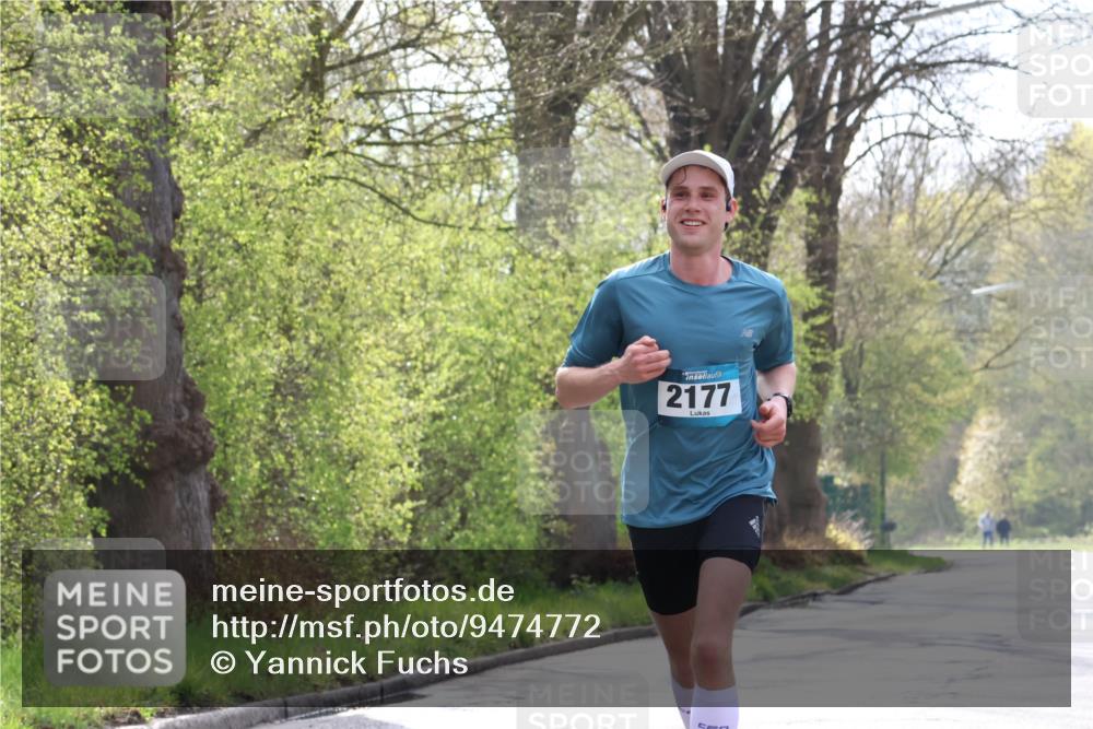 12.04.2026 - 45. Internationalen Wilhelmsburger Insellauf Yannick Fuchs http://msf.ph/oto/9474772 12.04.2026 10:07:02 Laufen 2177 meine-sportfotos.de