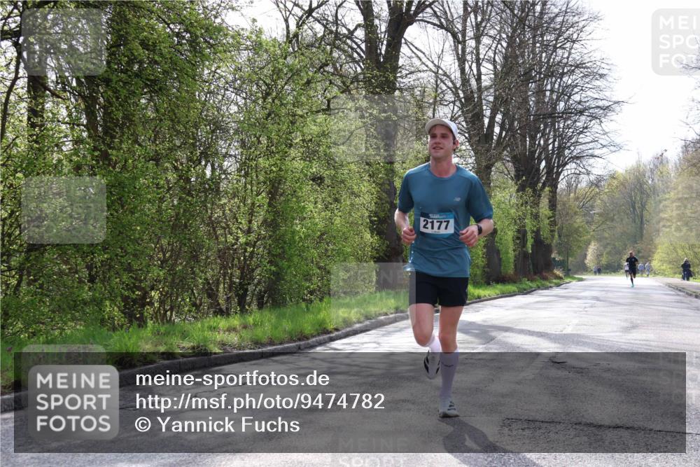 12.04.2026 - 45. Internationalen Wilhelmsburger Insellauf Yannick Fuchs http://msf.ph/oto/9474782 12.04.2026 10:07:03 Laufen 2177 meine-sportfotos.de
