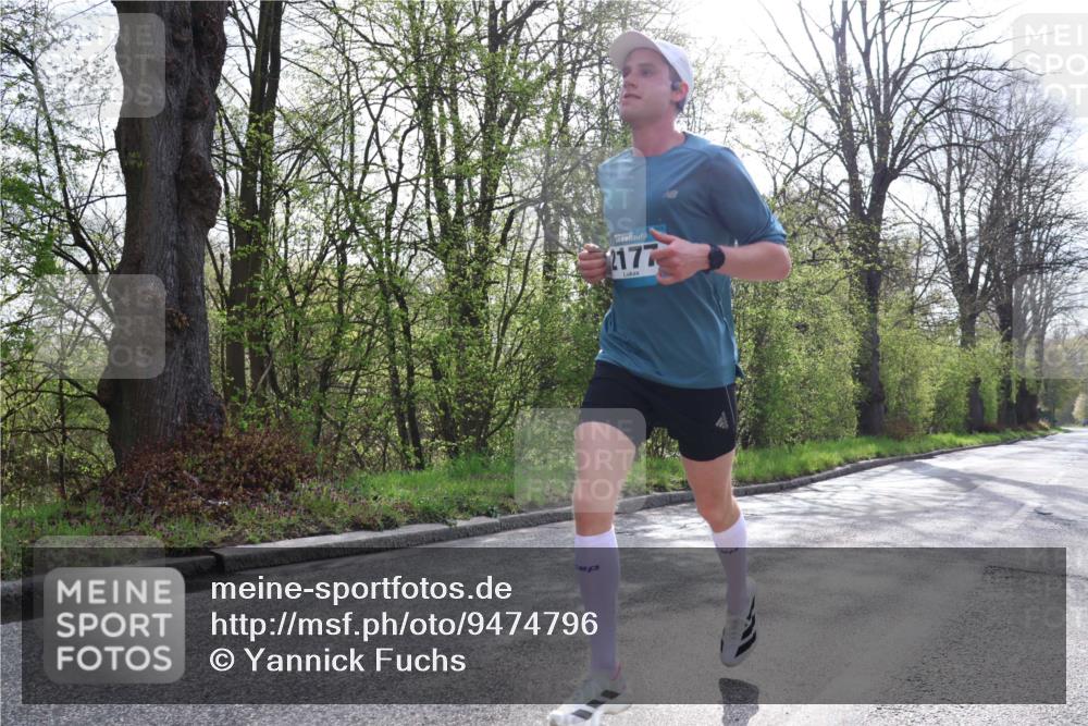 12.04.2026 - 45. Internationalen Wilhelmsburger Insellauf Yannick Fuchs http://msf.ph/oto/9474796 12.04.2026 10:07:04 Laufen 2177 meine-sportfotos.de