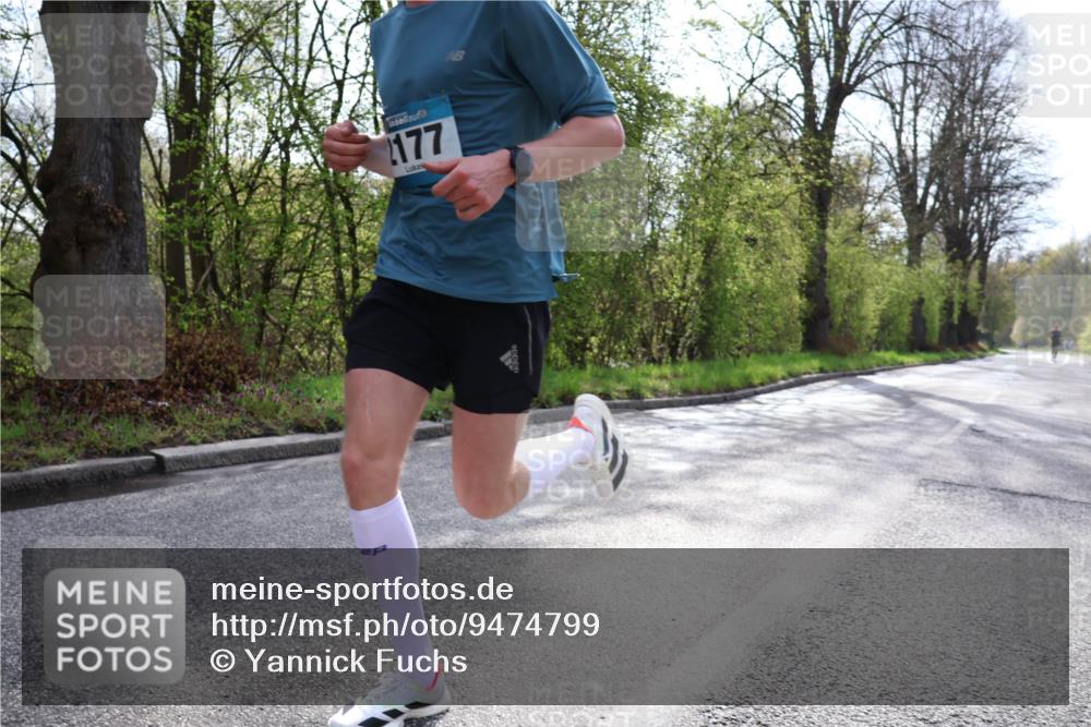 12.04.2026 - 45. Internationalen Wilhelmsburger Insellauf Yannick Fuchs http://msf.ph/oto/9474799 12.04.2026 10:07:04 Laufen 2177 meine-sportfotos.de