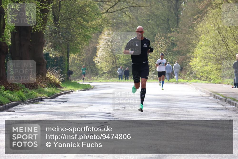 12.04.2026 - 45. Internationalen Wilhelmsburger Insellauf Yannick Fuchs http://msf.ph/oto/9474806 12.04.2026 10:07:08 Laufen  meine-sportfotos.de