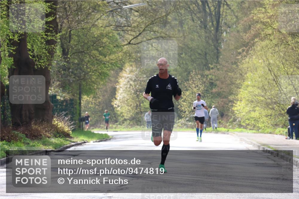 12.04.2026 - 45. Internationalen Wilhelmsburger Insellauf Yannick Fuchs http://msf.ph/oto/9474819 12.04.2026 10:07:09 Laufen 2970 meine-sportfotos.de