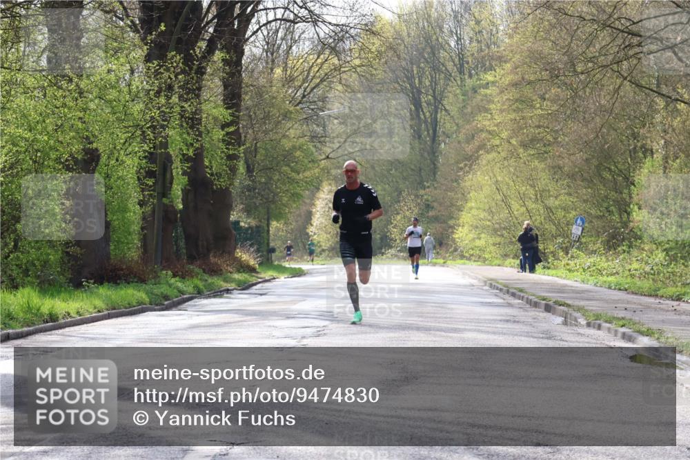 12.04.2026 - 45. Internationalen Wilhelmsburger Insellauf Yannick Fuchs http://msf.ph/oto/9474830 12.04.2026 10:07:10 Laufen  meine-sportfotos.de