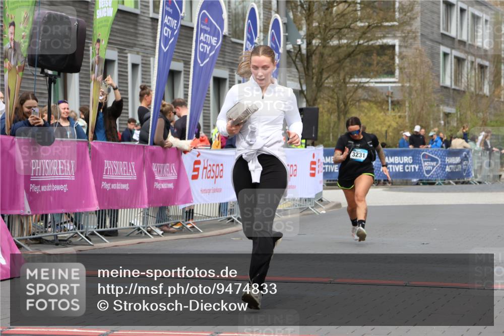 12.04.2026 - 45. Internationalen Wilhelmsburger Insellauf Strokosch-Dieckow http://msf.ph/oto/9474833 12.04.2026 13:32:47 Ziel 4065, 3231 meine-sportfotos.de