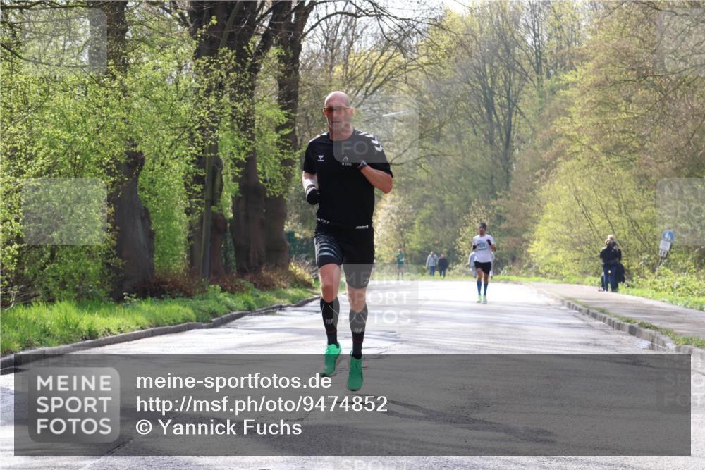 12.04.2026 - 45. Internationalen Wilhelmsburger Insellauf Yannick Fuchs http://msf.ph/oto/9474852 12.04.2026 10:07:12 Laufen  meine-sportfotos.de
