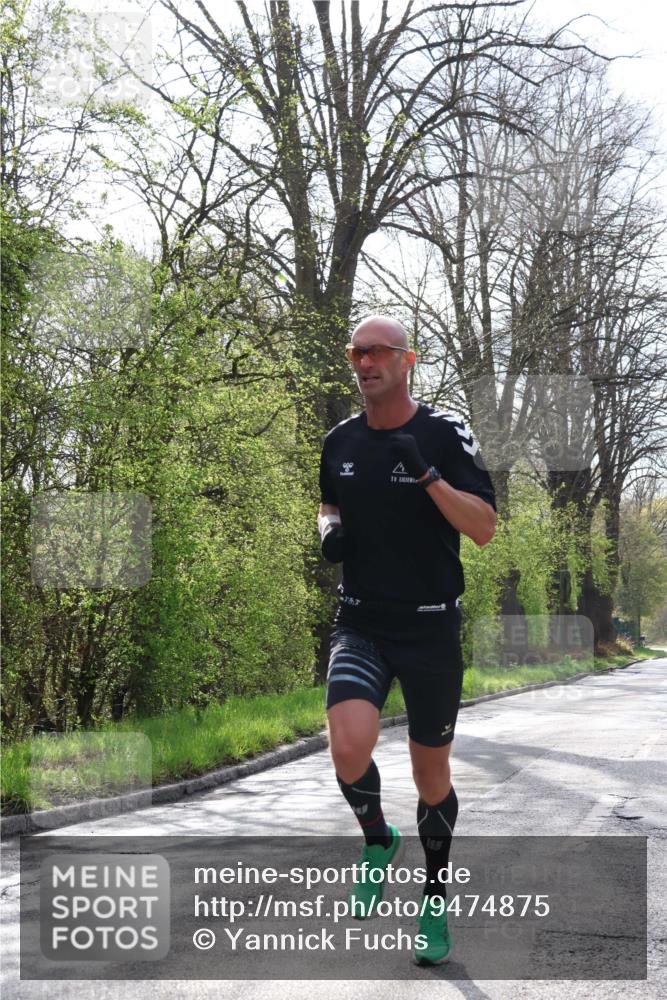 12.04.2026 - 45. Internationalen Wilhelmsburger Insellauf Yannick Fuchs http://msf.ph/oto/9474875 12.04.2026 10:07:15 Laufen  meine-sportfotos.de