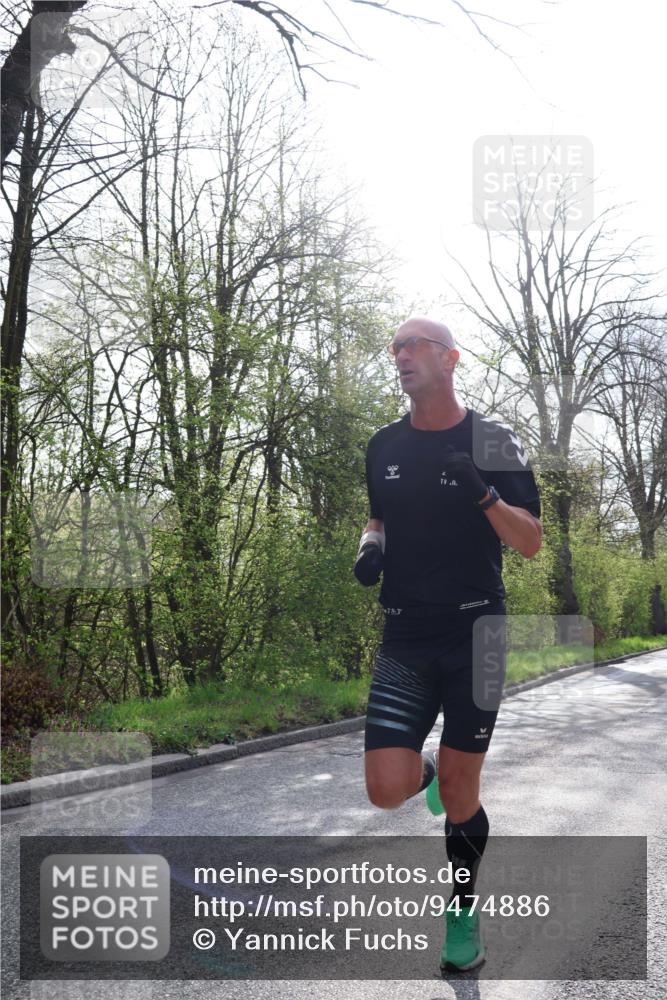 12.04.2026 - 45. Internationalen Wilhelmsburger Insellauf Yannick Fuchs http://msf.ph/oto/9474886 12.04.2026 10:07:16 Laufen  meine-sportfotos.de