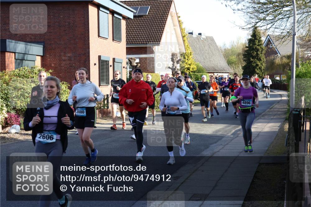 12.04.2026 - 45. Internationalen Wilhelmsburger Insellauf Yannick Fuchs http://msf.ph/oto/9474912 12.04.2026 09:00:49 Laufen 2606, 2880, 2806, 2802, 3347, 740, 4896 meine-sportfotos.de