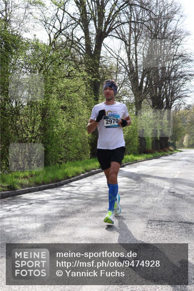 12.04.2026 - 45. Internationalen Wilhelmsburger Insellauf Yannick Fuchs http://msf.ph/oto/9474928 12.04.2026 10:07:26 Laufen 2970 meine-sportfotos.de
