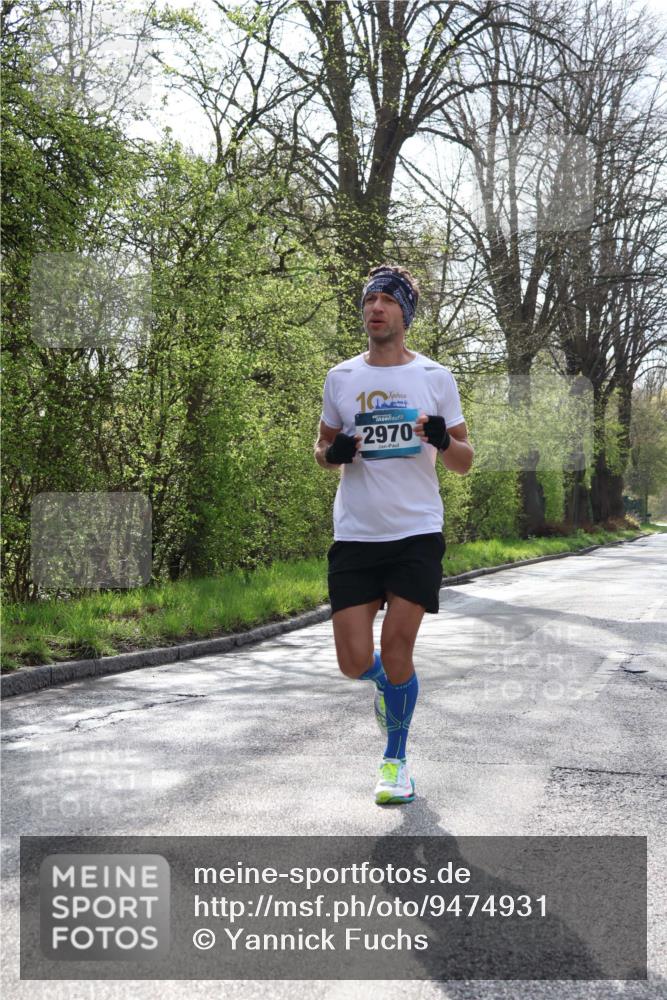 12.04.2026 - 45. Internationalen Wilhelmsburger Insellauf Yannick Fuchs http://msf.ph/oto/9474931 12.04.2026 10:07:26 Laufen 10, 2970 meine-sportfotos.de
