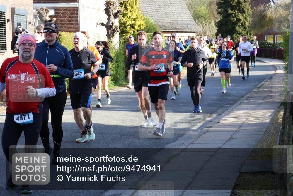 12.04.2026 - 45. Internationalen Wilhelmsburger Insellauf Yannick Fuchs http://msf.ph/oto/9474941 12.04.2026 09:00:52 Laufen 347, 949, 500, 4971, 4339 meine-sportfotos.de